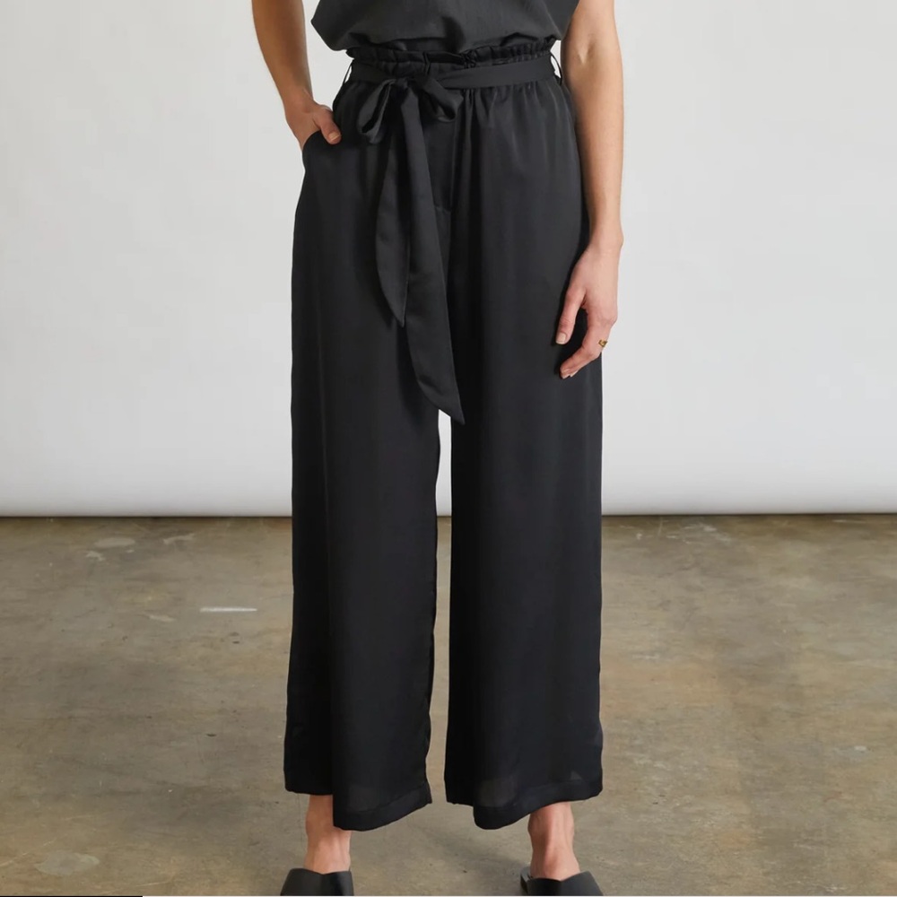 Amina Concept High Waisted Wide Leg Pant XS NWT